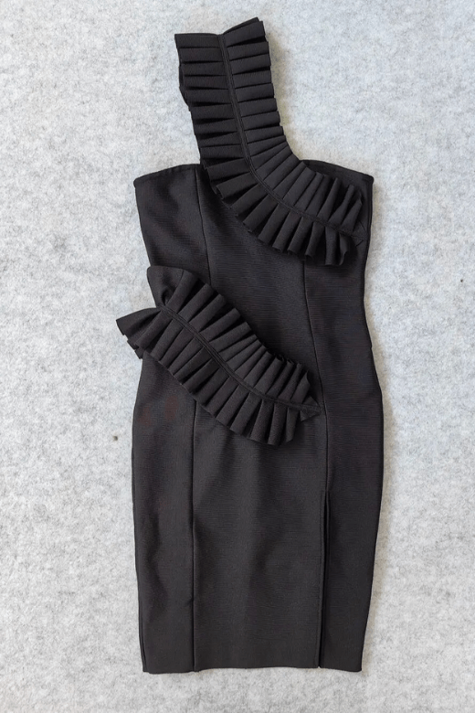 Woman wearing a figure flattering Aimee Bodycon Dress - Classic Black BODYCON COLLECTION