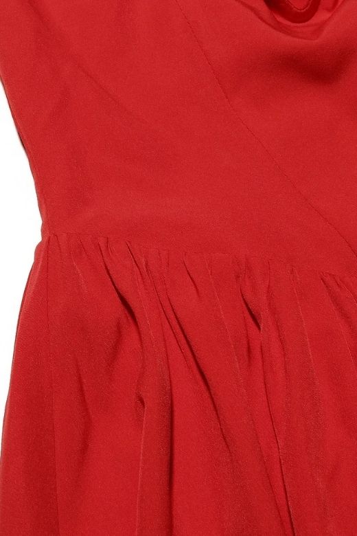 Woman wearing a figure flattering Anita Bodycon Midi Dress - Lipstick Red BODYCON COLLECTION