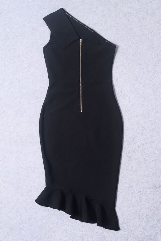 Woman wearing a figure flattering Avery Bandage Dress - Classic Black BODYCON COLLECTION