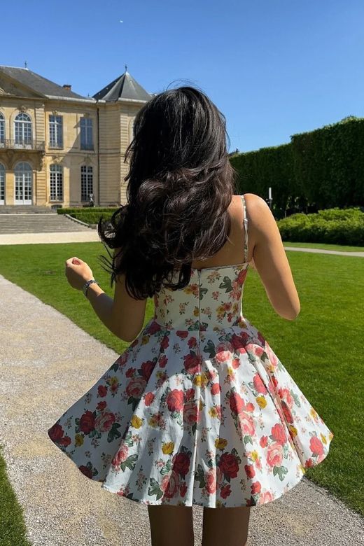 Woman wearing a figure flattering Mavis Bodycon Mini Dress - Red Wine BODYCON COLLECTION