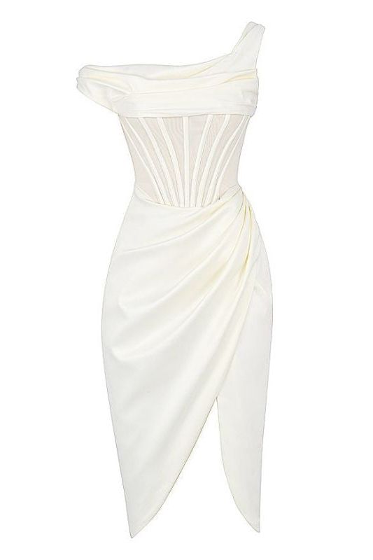 Woman wearing a figure flattering  Ava Bodycon Dress - Pearl White BODYCON COLLECTION