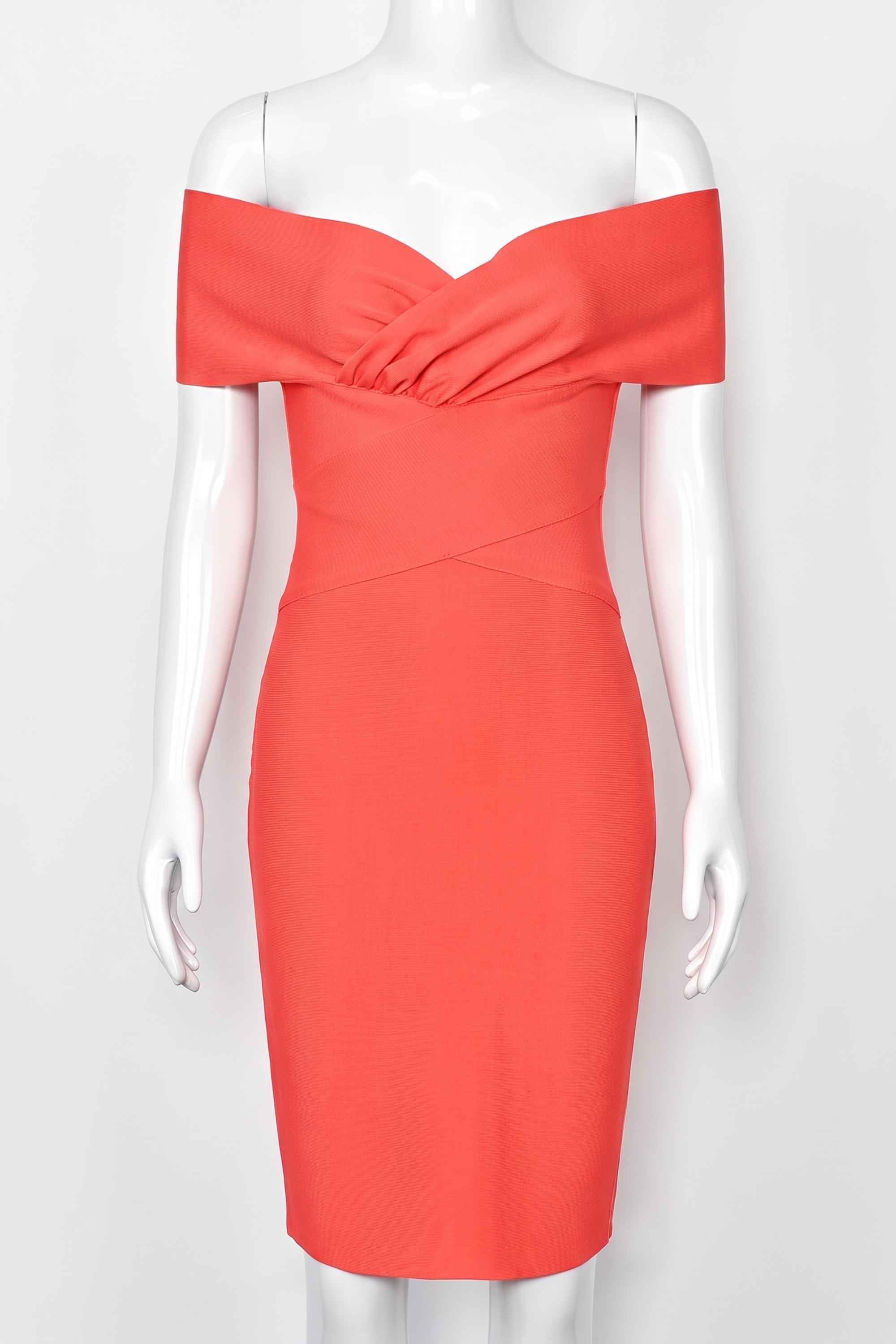 Woman wearing a figure flattering  Bea Bandage Dress - Lipstick Red Bodycon Collection