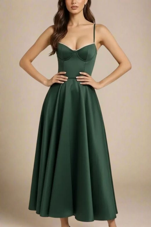 Woman wearing a figure flattering  Mavis Midi Dress - Emerald Green BODYCON COLLECTION