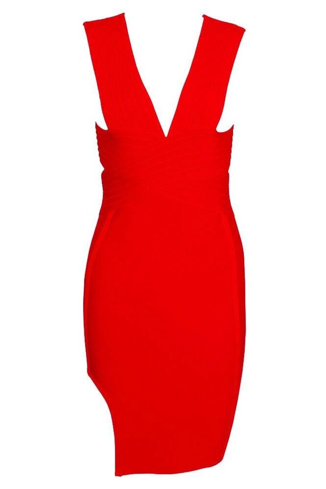 Woman wearing a figure flattering  Pia Bandage Dress - Lipstick Red BODYCON COLLECTION